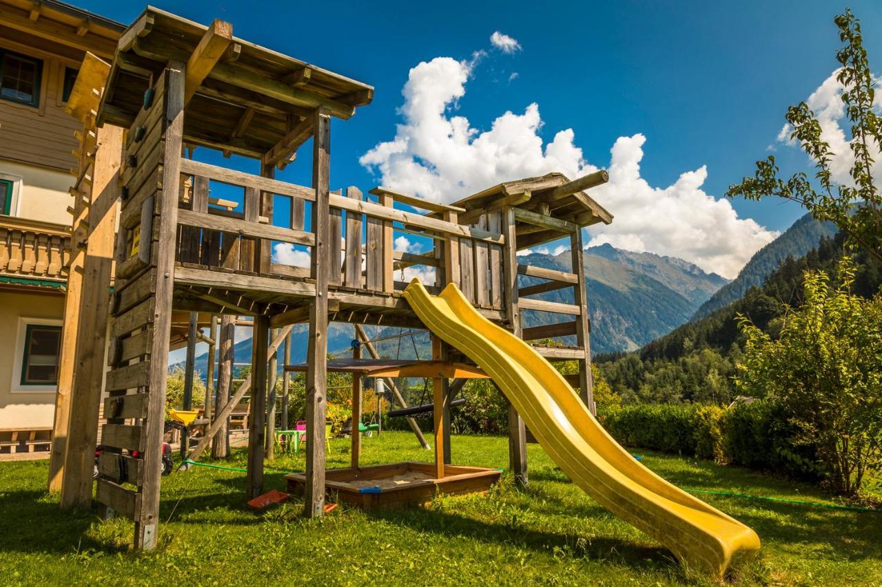Bio-Bauernhof Obertrattenbachhof Neukirchen am Grossvenediger Bagian luar foto